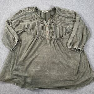 Gimmicks by BKE Boho Peasant Blouse Womens Large Green Pleated Ruffle 3/4 Sleeve